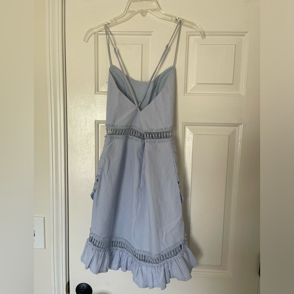 Selfie Leslie light blue dress size small - Picture 2 of 4